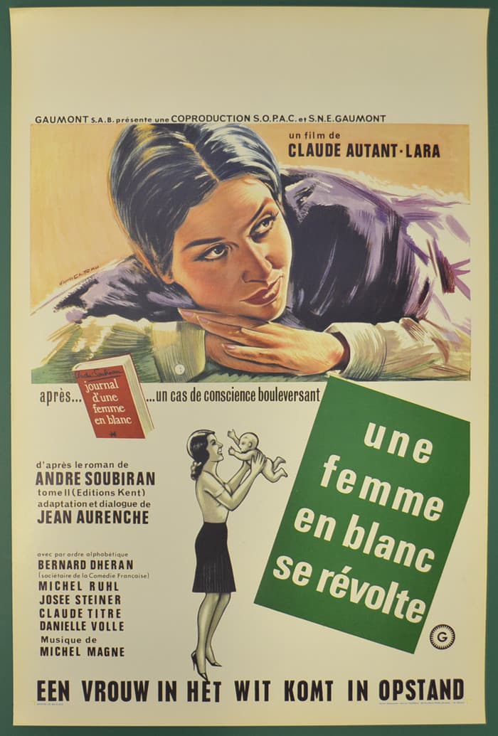 Une femme en blanc se rÃ©volte